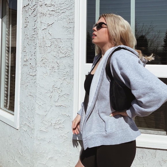 Meet your Posher, Brianne - Picture 3 of 4